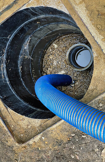 https://plumberdoubleview.com.au/uploads/2025/06/pipe-relining-84958.jpg